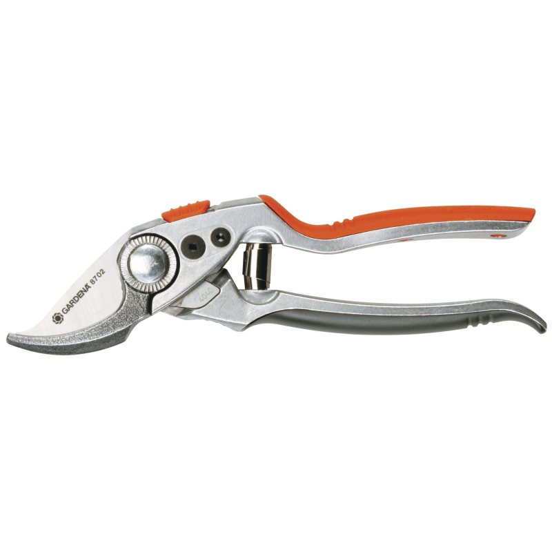 GARDENA 8702 Premium Bypass Hand Pruner With Angled Cutting Head And 3/4-Inch Cut - LG0408